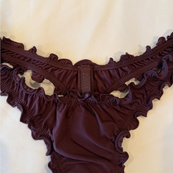 Skims Ruffled Panties - Picture 2 of 5